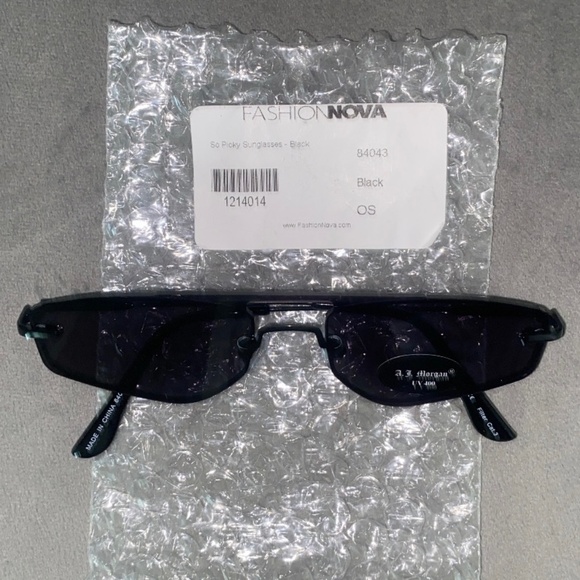 FASHION NOVA So Picky Sunglasses - Picture 1 of 3